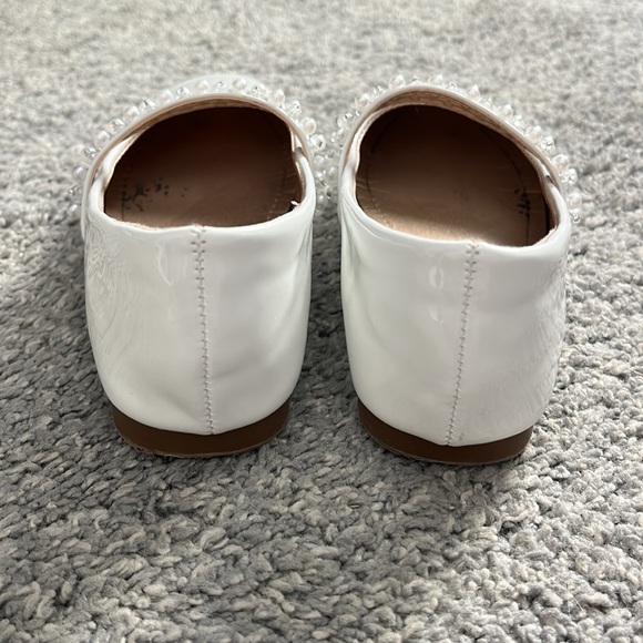 Dream Pairs | Dress Shoes with Beaded Strap for Little Girls - Picture 6 of 11